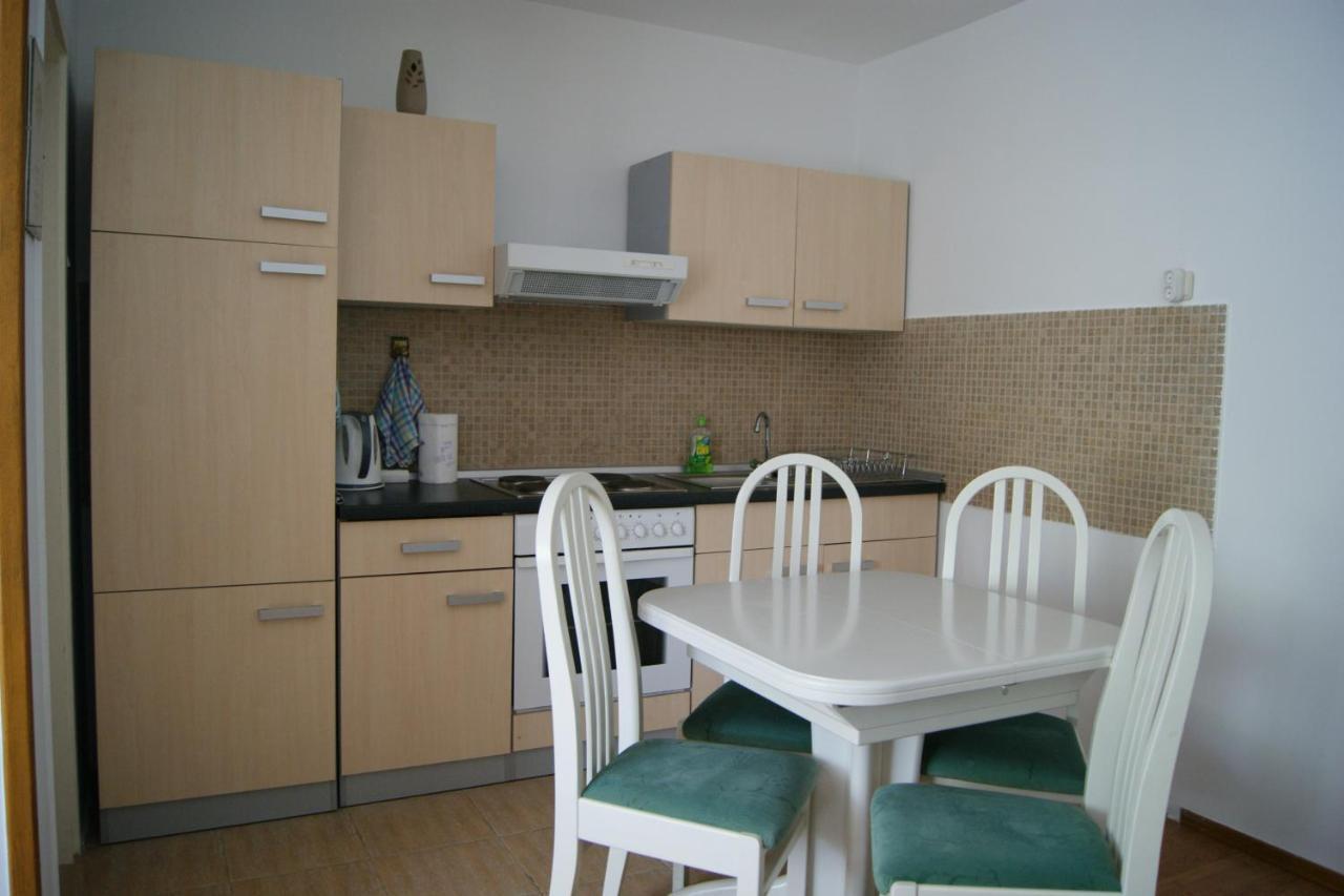 Apartment Lynx Korenica Exterior photo